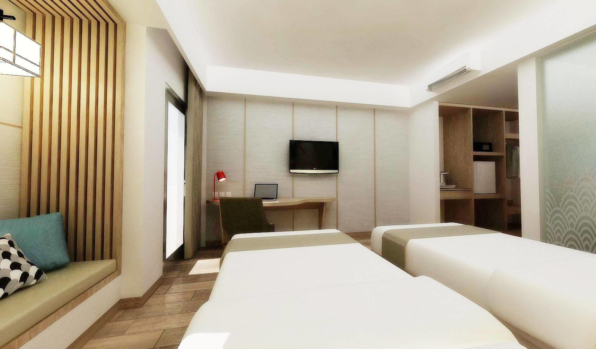 Hotel Santika Mega City Bekasi Exterior foto